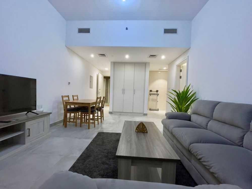 View Furnished In Palette Tower In Tourist Club Area * Abu Dhabi